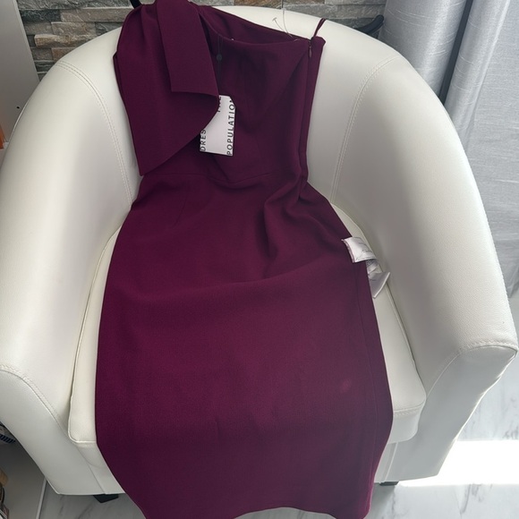 NWT Dress The Population “The Tiffany” has an elegant one-shoulder. Women’s S. - Picture 4 of 7